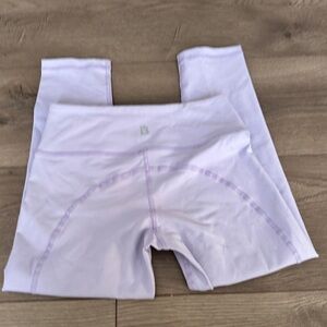 BuffBunny Camilla Cropped
Leggings - Lavender XS